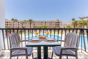 Bright seaside apartment in Los Cristianos - Achacay