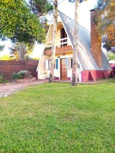 Casa Alpina Frente al Mar - Aguas Verdes