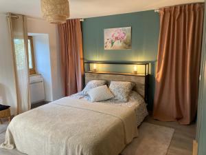 Maisons de vacances Le Mazet, Parc Naturel Regional des Monts d'Ardeche : Maison 3 Chambres