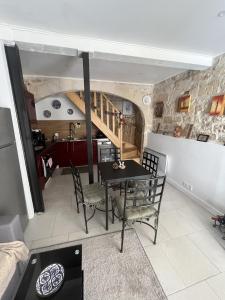 Maisons de vacances Maison calme et climatisee - Proche Nimes & Arles : photos des chambres