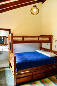 Casa em condomínio 180 m da praia Toque-Toque São Sebastião