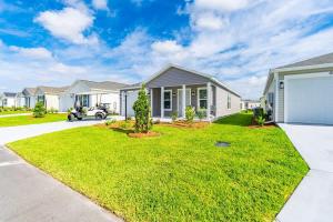 Brand New 2-2 Villa with Golf Cart