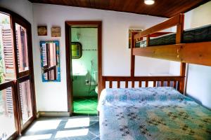 Casa em condomínio 180 m da praia Toque-Toque São Sebastião