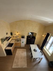 Central Oasis-with parking 