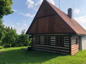 Roubenka nad přehradou