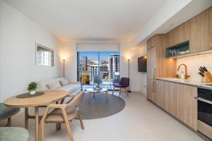 Phenomenal 1 Bed - Amazing views