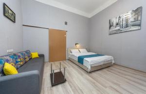 Art Apartment in Maidan