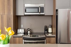 Marina 1BR Sofabed Near Beach With Private Jacuzzi