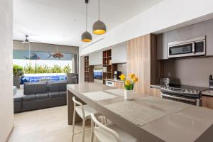 Marina 1BR Sofabed Near Beach With Private Jacuzzi