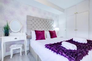 Modern, Family-Friendly Apartment by Hyde Park & Museums