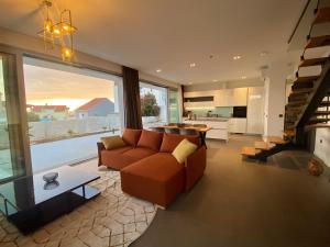 NEW! Villa With Heated Pool in Cavtat