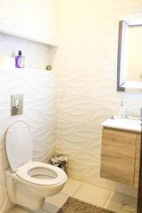 Rams Der Ghbar 3BR cozy Apt