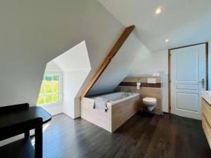 Maisons de vacances Le Gite de la Fontaine - Spacious house : photos des chambres