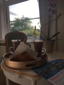 Deluxe King Room room in Fleurie House