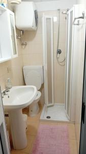 Monolocale vicino al mare Varazze