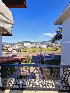 Quarto familiar na cidade do Cristo