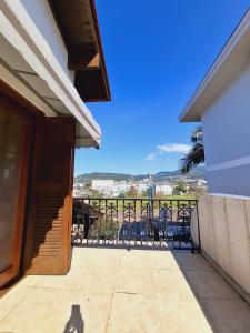 Quarto familiar na cidade do Cristo