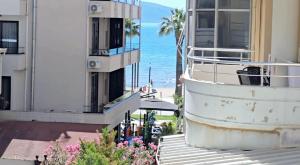 Apartment me qera Lungomare Vlore Medem1