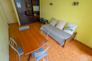 Check and Home - Buenos Aires - 5 Huéspedes Increíble Vista con Balcón frente a la Plaza Colón