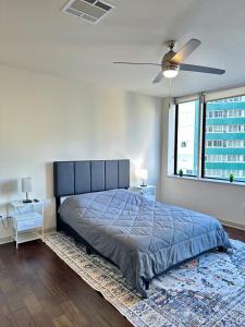High-Rise Apartment in Downtown Dallas wPool
