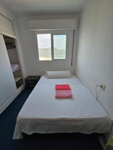 Habitación privada cómoda centro málaga vialia estación de tren María Zambrano y también cerca a la playa