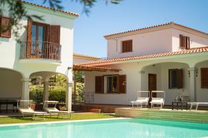Mera House