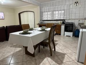 Sta Amélia 1 quarto familia 1 banheiro c garagem