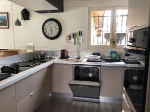 Maisons de vacances Villa lumineuse, logement et jardin et piscine privatifs, TV connectee : photos des chambres