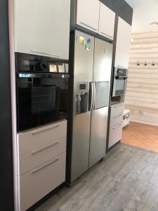 Maisons de vacances Villa lumineuse, logement et jardin et piscine privatifs, TV connectee : photos des chambres