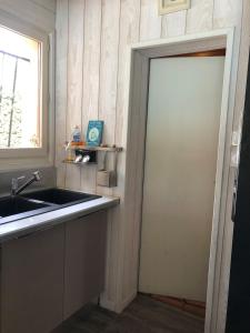 Maisons de vacances Villa lumineuse, logement et jardin et piscine privatifs, TV connectee : photos des chambres