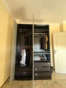 شقة في الاسكان المتميز - العالمين الجديدة