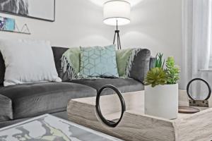 6 Spacious Units Close to Downtown & Expo Center