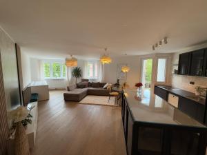 Luxury Residence Res - with parking 