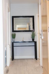 Luxury 1BR Flat Near Heathrow