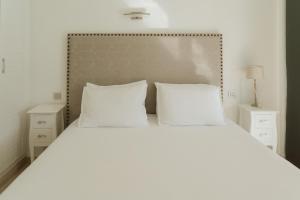 Villa Helene Tauro, Heated Pool, Wi-Fi, BBQ