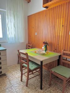 Apartment Lucija Mimice