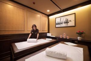 All in One Luxury Cruise Halong Bay