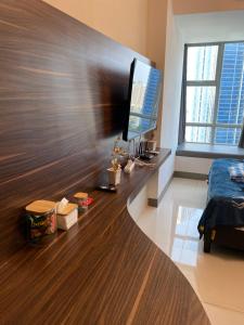 Pakuwon Mall Apartemen Anderson Orchard Tanglin Benson by AquHome