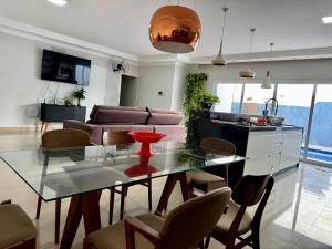 Ótimo espaço gourmet com piscina