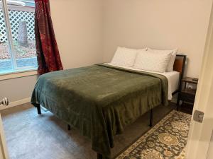 Kamal comfy relaxation zone