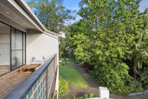 Stunningly renovated 2 bed apartment