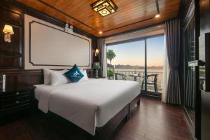 Star Boutique Cruise