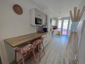 LHeure Sud T3 T3 clim avec garage au centre-ville