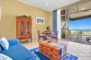 Beachfront Bliss for Two l Nova Escapes