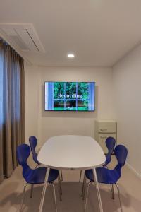 Phòng Gia Đình (Family Room)