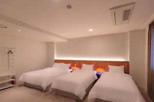 Phòng Gia Đình (Family Room)