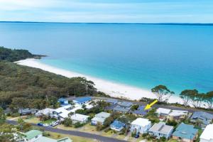 Chinamans at Hyams Beach