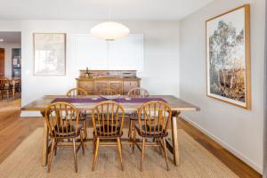 Chinamans at Hyams Beach