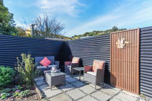 Tahunanui Shoreside - Nelson Holiday Home