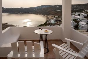 Cova Mykonos Suites Myconos Greece